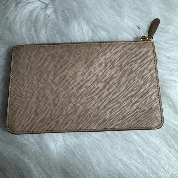 Prada wallet - Picture 7 of 11